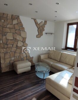 Predaj: Rodinný dom s 3 bytovými jednotkami, Banská Bystrica - 10