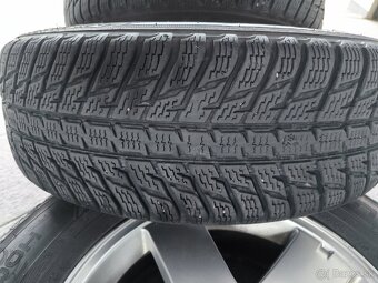 Predám pneu Nokian a elektróny 215/70 r16 - 10