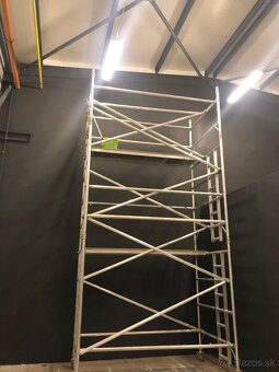 Prenajmem Profi LESENIE do vysky 10,5m na koleckach, posuvne - 10