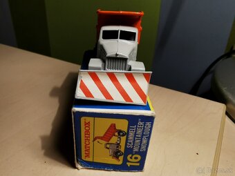Matchbox lesney regular wheels - 10