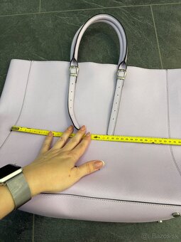 Kabelka Guess luxe fialová - 10