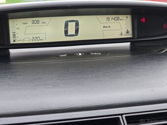 Citroen C4 1,6 - 10