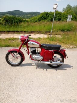 Jawa 250, 559 - 10
