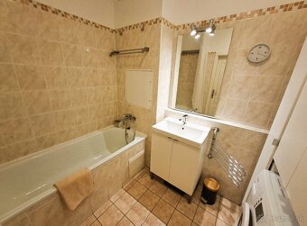 PREDAJ - 3. izbový byt - Sputniková ul. - 10