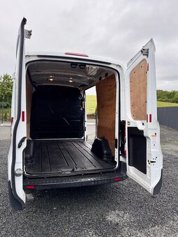 Ford Transit 2.2 3miestna - 10
