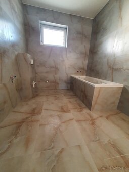 Moderný rodinný dom s možnosťou vlastného prispôsobenia - 10