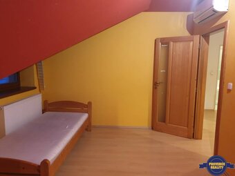 PREDAJ : 6 - izbový rodinný dom s pozemkom 680 m2 - KOMÁRNO, - 10