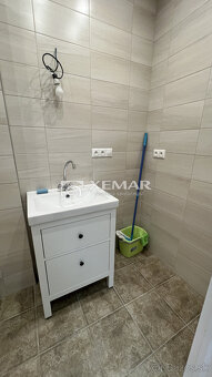 Kancelárske, obchodné priestory na prenájom, centrum Bans... - 10