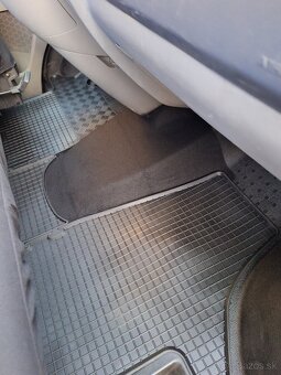 vw transporter t5 long 1,9 75 kw - 10