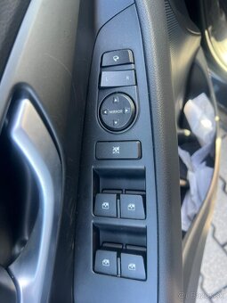 Hyundai i30 1.5 DPI POJAZDNÉ, 2025, NAVI, 2tkm, 74 kw - 10