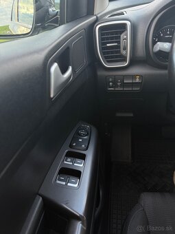 Kia Sportage 1.6 T-GDi GOLD - 10