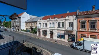 Kancelárske priestory v historickej budove - Tajovského ul. - 10