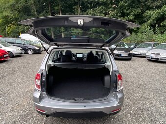 Subaru Forester 2.0i 110kW 4x4 automat klima tempomat 164tkm - 10
