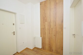Predaj 2i byt s balkónom v uzavretom areáli -Viladomy, Rajka - 10