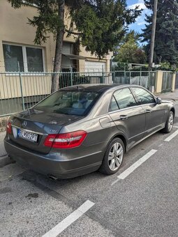 Mercedes Benz triedy E 212 350 CDI - 10