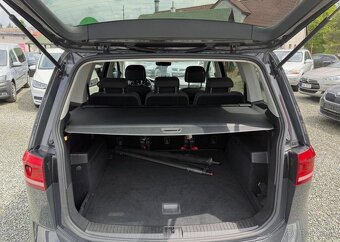 Volkswagen Touran 2.0 TDI DSG UNITED LED ACC nafta automat - 10