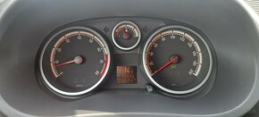 Opel Corsa 1.2 benzín automat - 10
