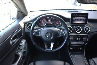 Mercedes-Benz CLA Kupé 180 AMG Line A/T - 10