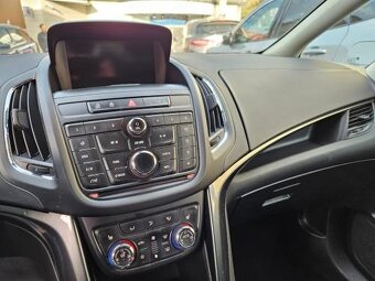 Opel Zafira Tourer 1.6 CDTI - 7 miest - 10
