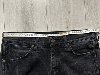 Nové,pánske,kvalitné džínsy WRANGLER - 33/32 - 10