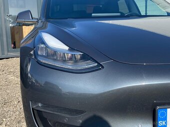 Tesla Model 3 Dual Motor - 10