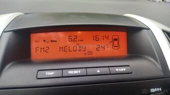 Kia ceed 1,6 benzín výkon 93kw r.v.2008 - 10