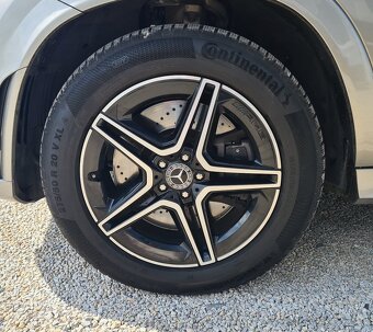 KIA CEED 1.5 T-GDI / AT, NÁJAZD 27KM  / ODPOČET DPH - 10