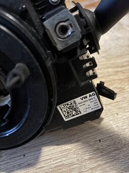 ŠKODA OCTAVIA 2 náhradné diely - 10