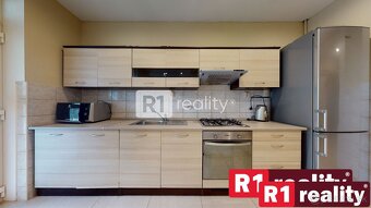 Luxusný zariadený 4 izb, byt / centrum Piešťany - 10
