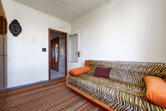 REZERVOVANÝ | 3 izbový byt s loggiou | Severná | Moldava n/B - 10