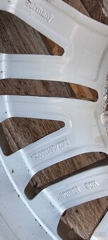 Predám originál vw disky VW r16 5x112 /Continental 205/55r16 - 10