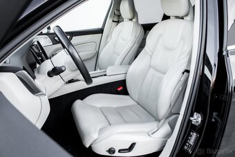 Volvo XC60 T6 Inscription 228kw 4x4 2018 / možný odpočet DPH - 10