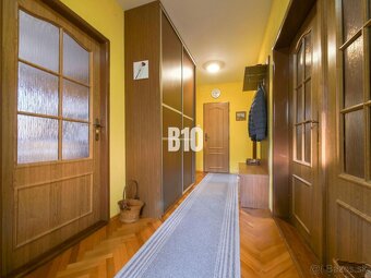 3 izbový byt so záhradou a garážou v priamom centre mesta pr - 10