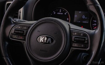 Kia Sportage 2.0 CRDi 4WD AT - 10