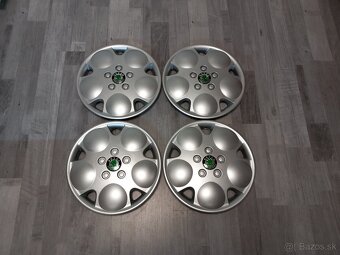 Dobové puklice Bouli, Škoda sada - 10