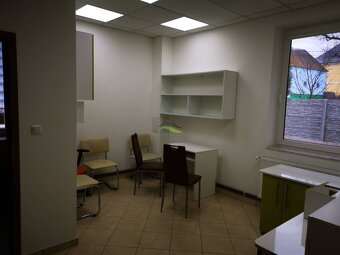 Polyfunkčný objekt - Zdravotnícke centrum - 10