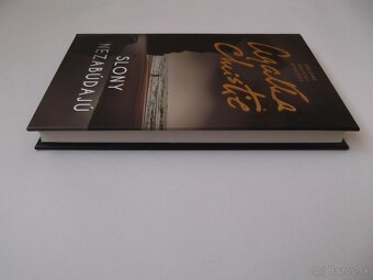 Agatha Christie-Slony nezabúdajú - 10
