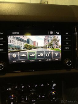 Škoda Kodiaq 2.0 TDI 4x4 DSG 147KW PANORAMA,WEBASTO - 10