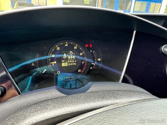Honda Civic 1.8 V-tec, 103KW - 10