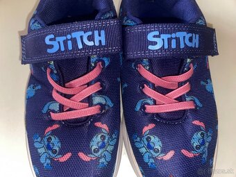 Primark Stitch lahke tenisky velkost 30/31 (20 cm) - 10