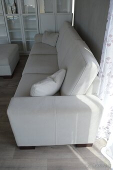 Rozťahovací gauč s taburetkou a úložným priestorom - 10
