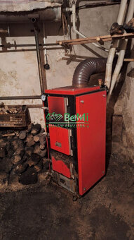 Rodinný dom v obci Roštár - NA PREDAJ - 10