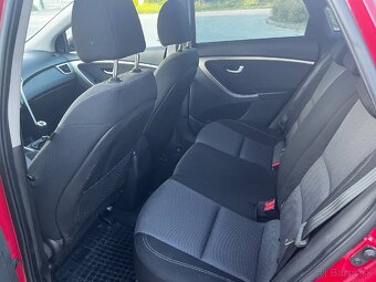Hyundai i30 1.6i (88 kW), 2014 - 10