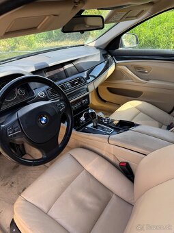 BMW F11 2011 530d 248t km 3.0d Automat kůže nové přední brzd - 10