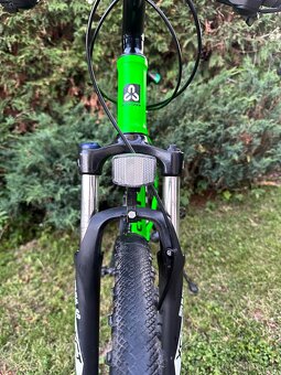 Predám horský bicykel CTM Terrano 3.0 – 19”, 26” kolesá - 10