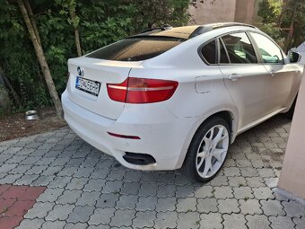 Bmw x6 3.0 individuál - 10