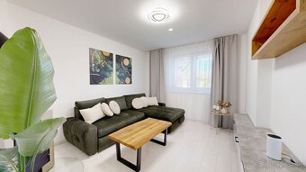 PINK Reality Na predaj novostavba 5 izbový dvojdom Galanta - - 10