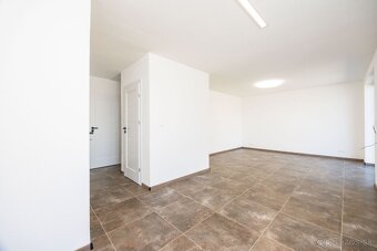 NOVOSTAVBA RD BREZINA, DOKONCENY, 4 izb.SKOLAUDOVANY - 10