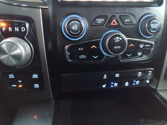 Dodge RAM 5.7 HEMI Sport - 10