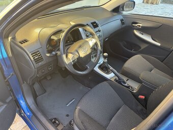 Toyota Corolla 1.6, r.v. 2010, benzin 97 kW - 10